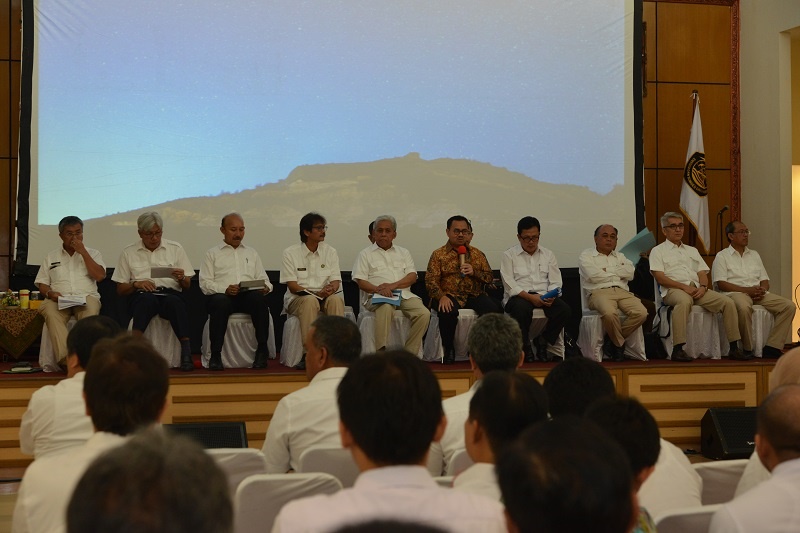 Menteri ESDM: Bangun Energi Bersih